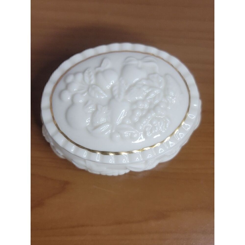 Lenox 1998 "Fruits of Life" Lidded Cream with Gold Trim Keepsake Trinket Box